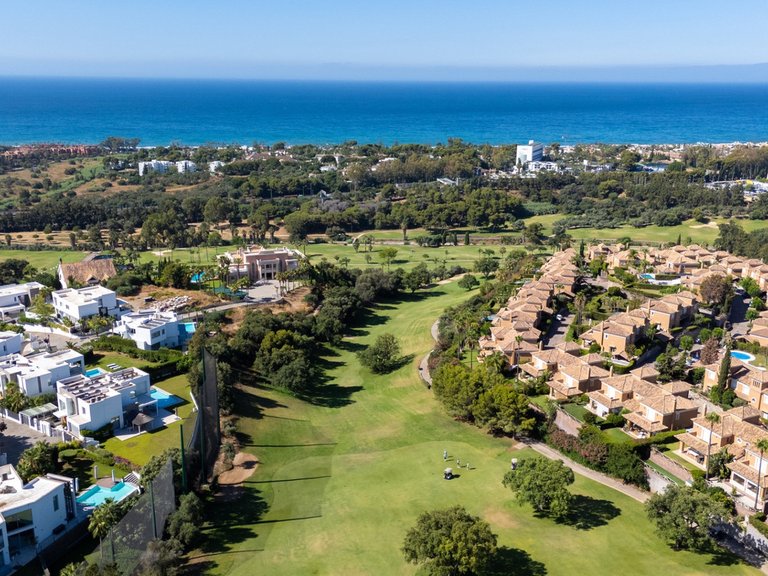 Villa for Sale in Marbella, Malaga 41