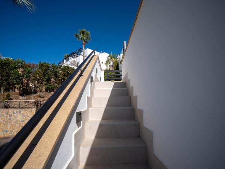 Villa for Sale in Marbella, Malaga 44