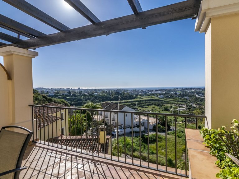 Penthouse for Sale in Benahavís, Malaga 4