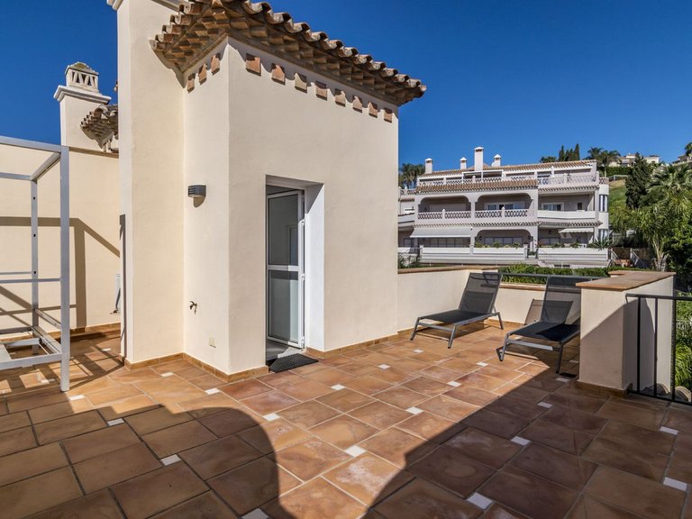 Penthouse for Sale in Benahavís, Malaga 40