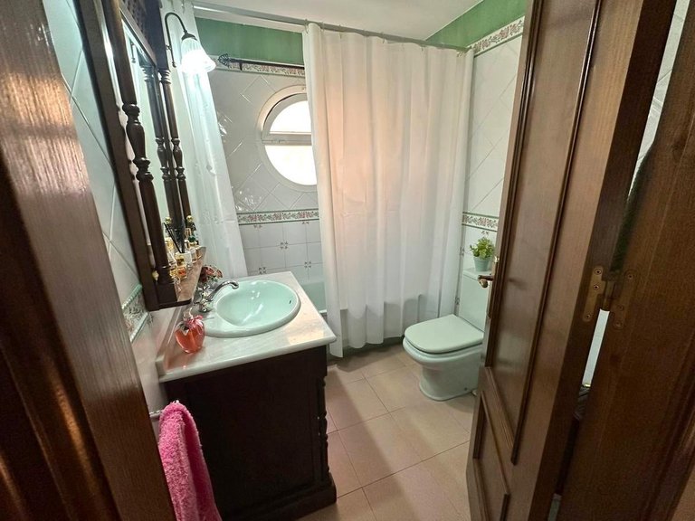 Villa for Sale in Estepona, Malaga 12