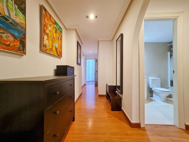 Apartment for Sale in Nueva Andalucía, Malaga 11