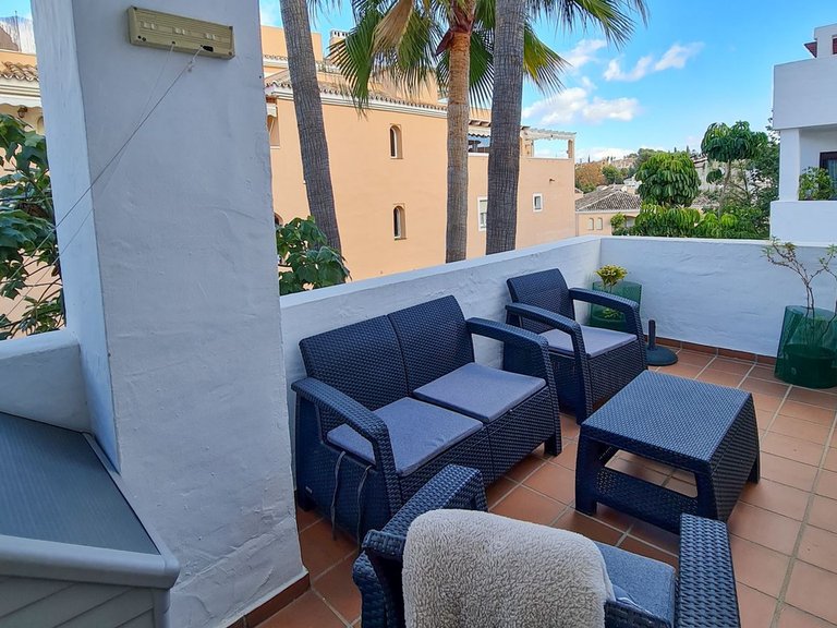 Apartment for Sale in Nueva Andalucía, Malaga 2