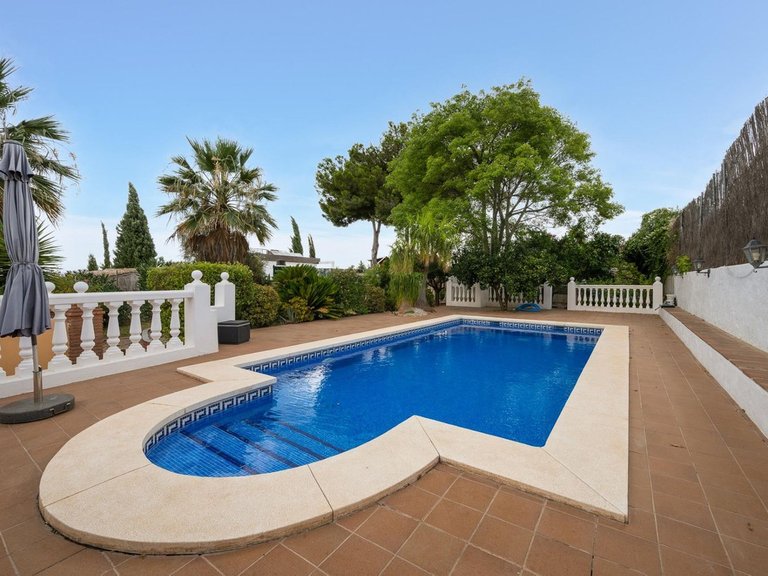 Villa for Sale in Alhaurín El Grande, Malaga 10