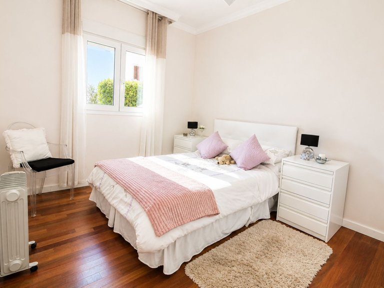 Villa for Sale in Sierrezuela, Malaga 22