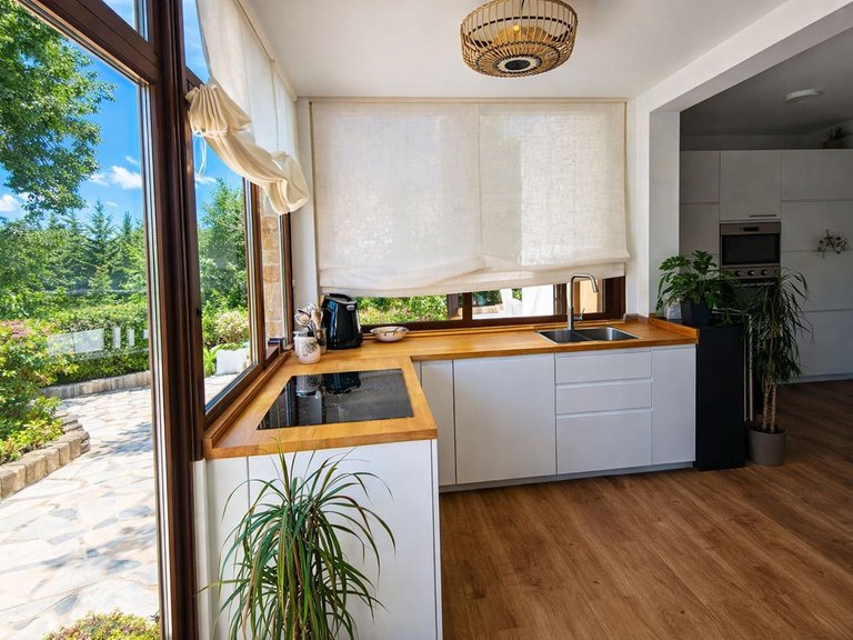 Villa for Sale in La Duquesa, Malaga 8