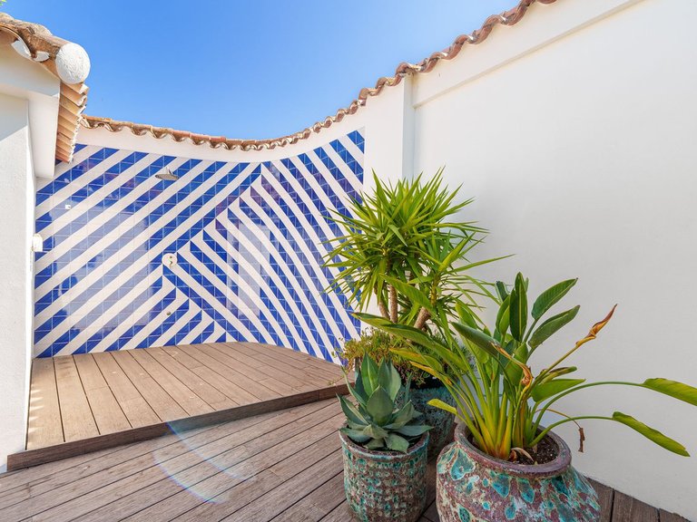Villa for Sale in Puerto Banus, Malaga 20