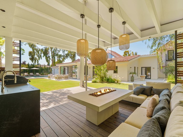 Villa for Sale in Puerto Banus, Malaga 22