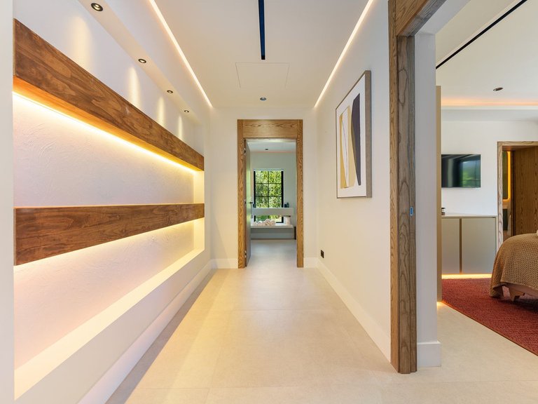 Villa for Sale in Puerto Banus, Malaga 33