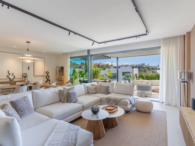 Villa for Sale in Santa Clara, Malaga 5