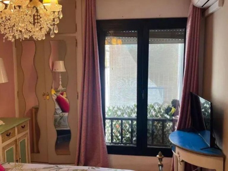 Apartment for Sale in Nueva Andalucía, Malaga 18