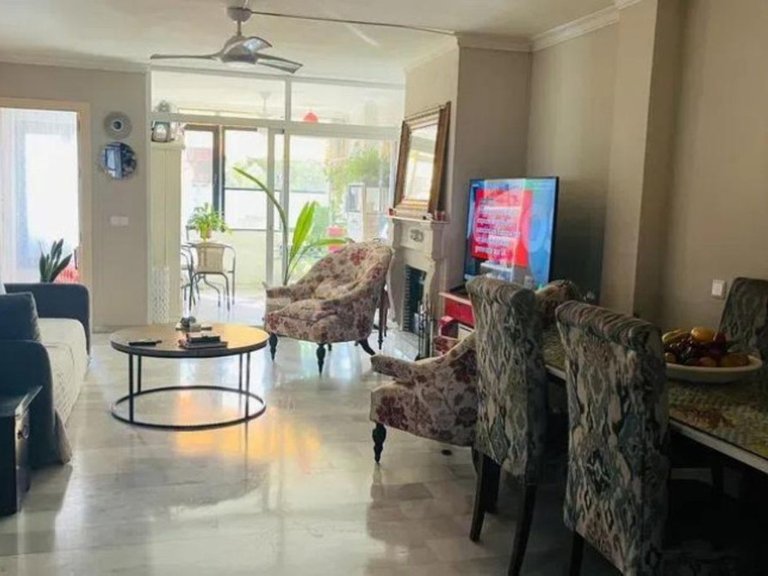 Apartment for Sale in Nueva Andalucía, Malaga 2