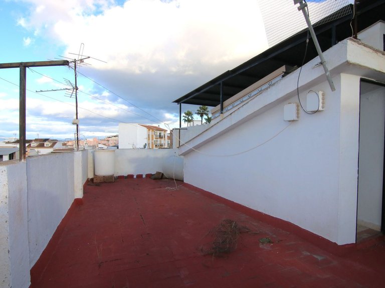Villa for Sale in Coín, Malaga 8
