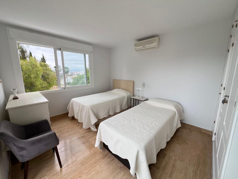 Apartment for Sale in Río Real, Malaga 7