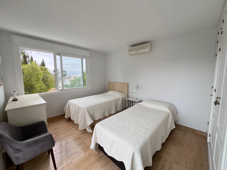 Apartment for Sale in Río Real, Malaga 8