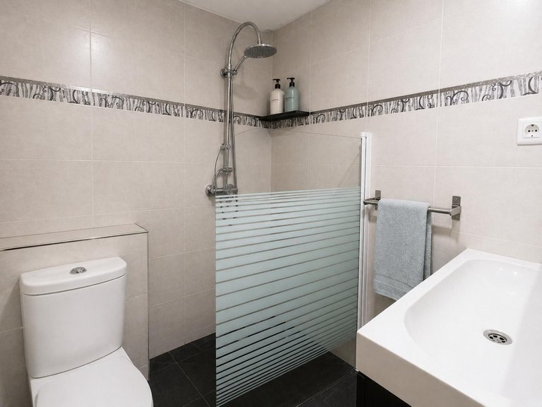 Apartment for Sale in Torrequebrada, Malaga 17