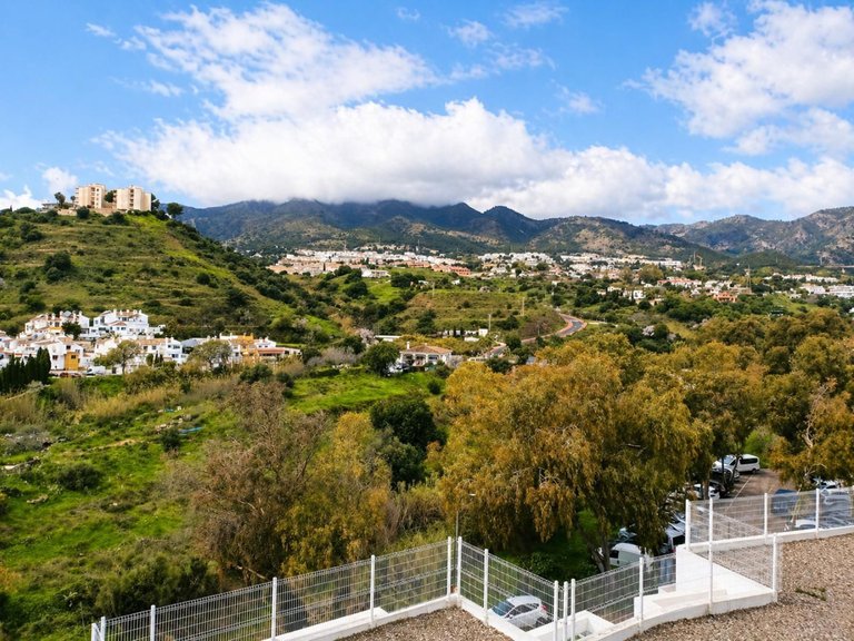 Apartment for Sale in Torrequebrada, Malaga 31