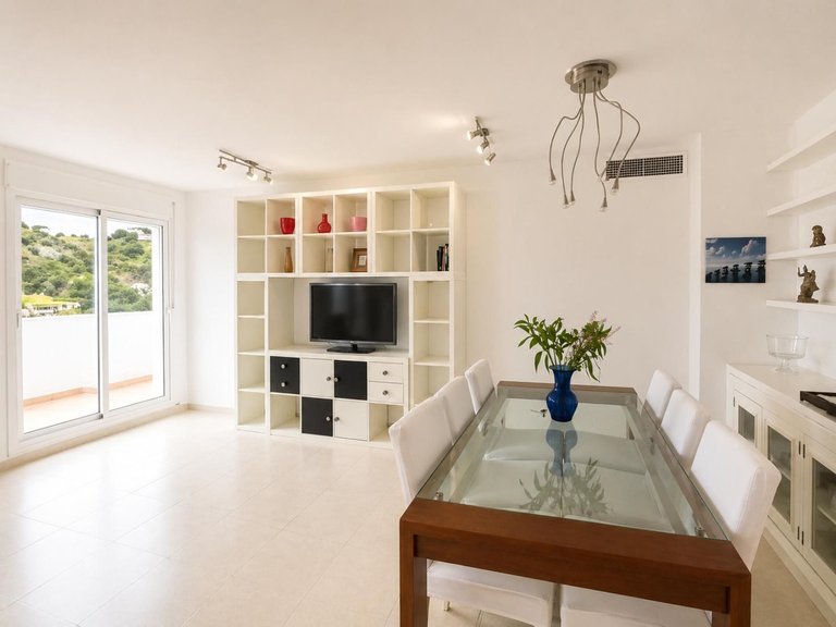 Apartment for Sale in Torrequebrada, Malaga 6
