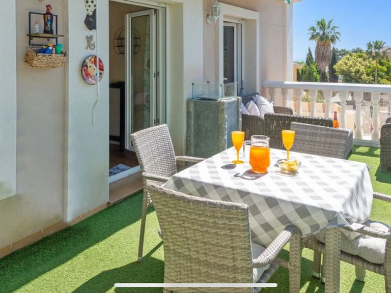 Villa for Sale in Mijas Costa, Malaga 1