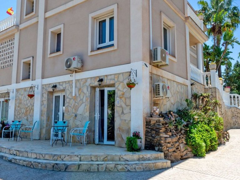 Villa for Sale in Mijas Costa, Malaga 15