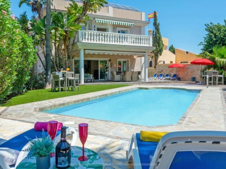 Villa for Sale in Mijas Costa, Malaga 2