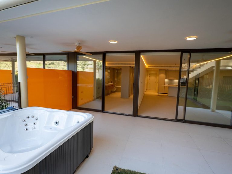 Apartment for Sale in Higueron, Malaga 11