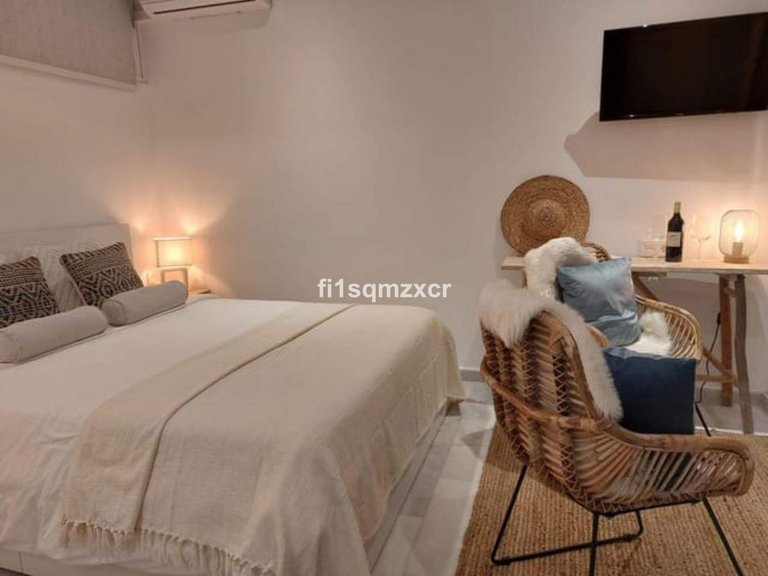 Apartment for Sale in Marbella, Malaga 15