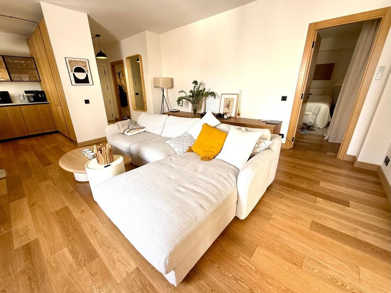 Apartment for Sale in Puerto Banús, Malaga 2