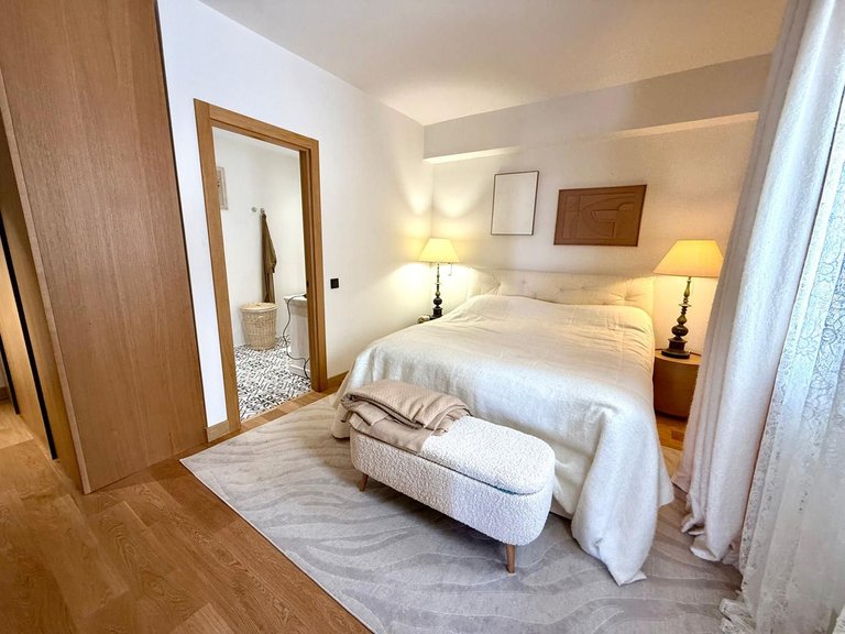 Apartment for Sale in Puerto Banús, Malaga 8