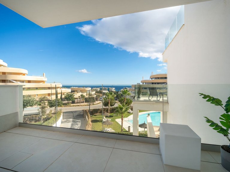 Apartment for Sale in Fuengirola, Malaga 19