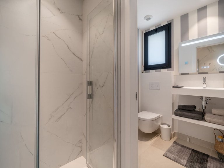 Apartment for Sale in Fuengirola, Malaga 29