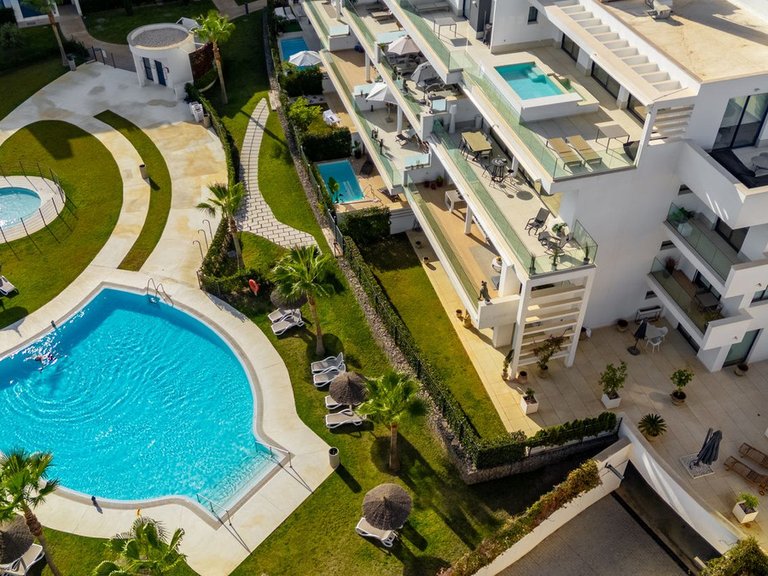 Apartment for Sale in Fuengirola, Malaga 38