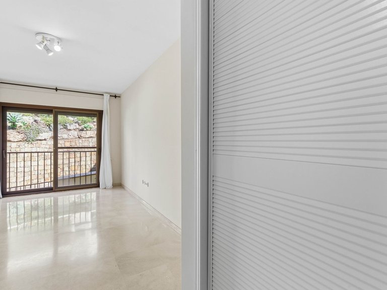 Apartment for Sale in Los Arqueros, Malaga 10