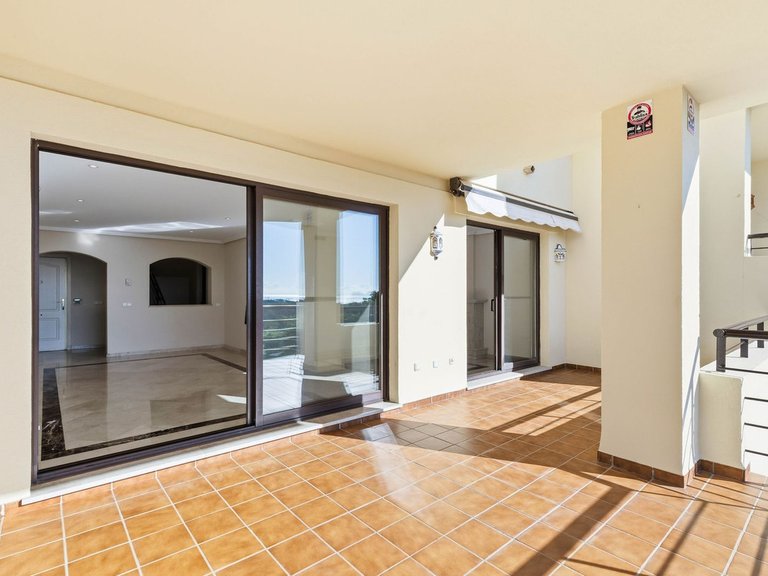 Apartment for Sale in Los Arqueros, Malaga 16