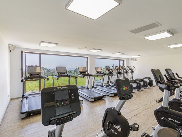 Apartment for Sale in Los Arqueros, Malaga 27