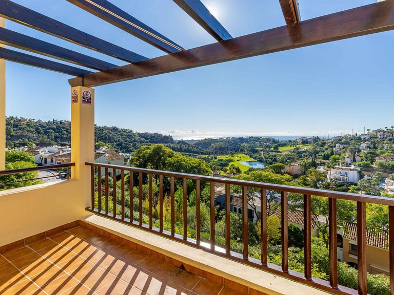 Apartment for Sale in Los Arqueros, Malaga 8