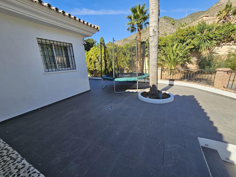 Villa for Sale in Benalmadena, Malaga 30