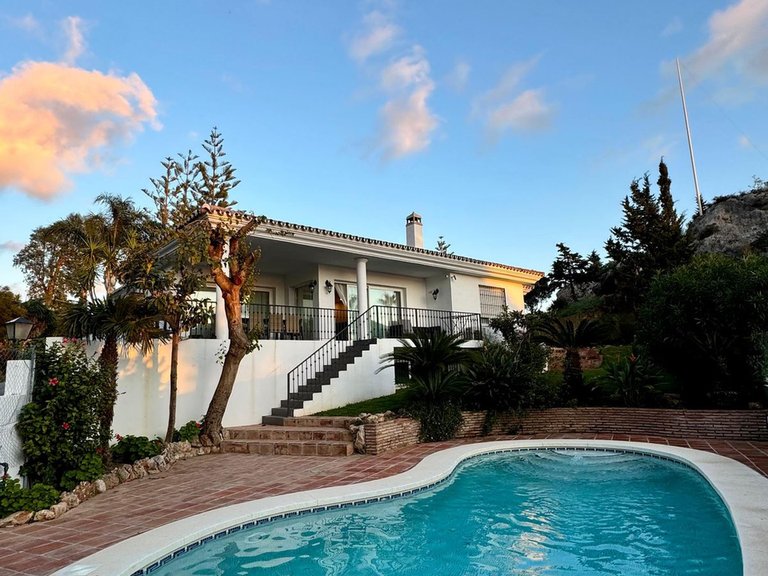 Villa for Sale in Benalmadena, Malaga 7