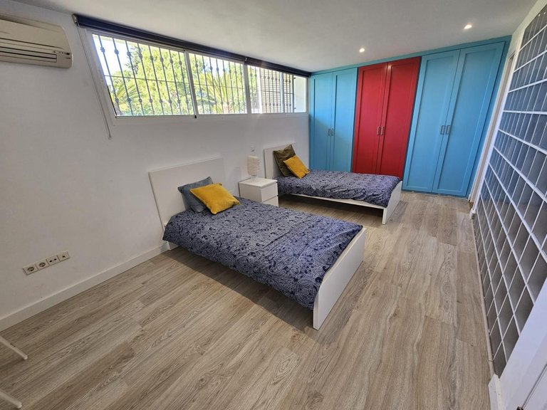 Villa for Sale in Benalmadena, Malaga 9