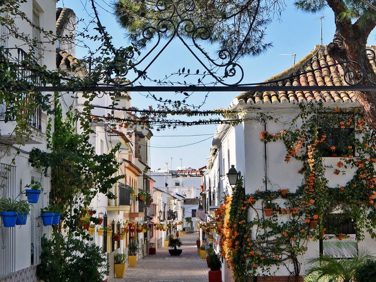 Apartment for Sale in Estepona, Malaga 3