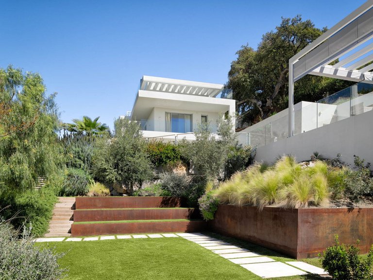 Villa for Sale in Elviria, Malaga 1