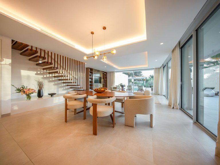 Villa for Sale in Elviria, Malaga 13