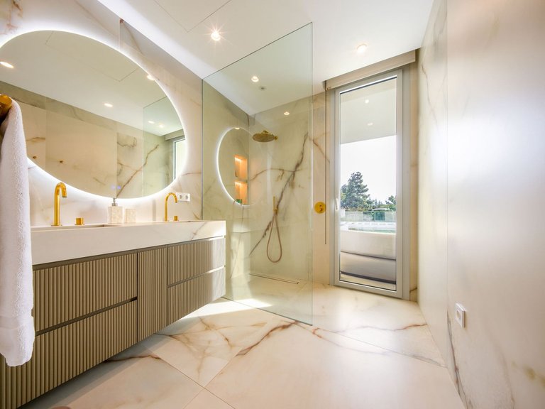 Villa for Sale in Elviria, Malaga 23