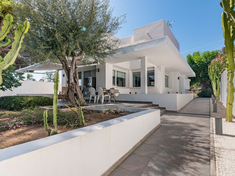 Villa for Sale in Marbella, Malaga 1
