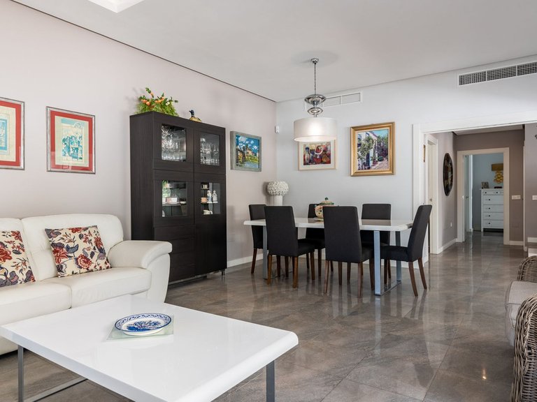 Villa for Sale in Marbella, Malaga 20