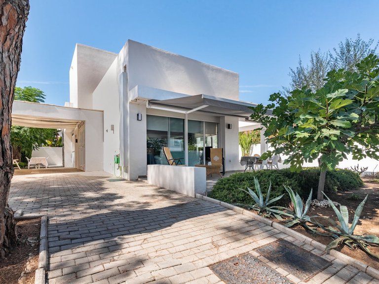Villa for Sale in Marbella, Malaga 23