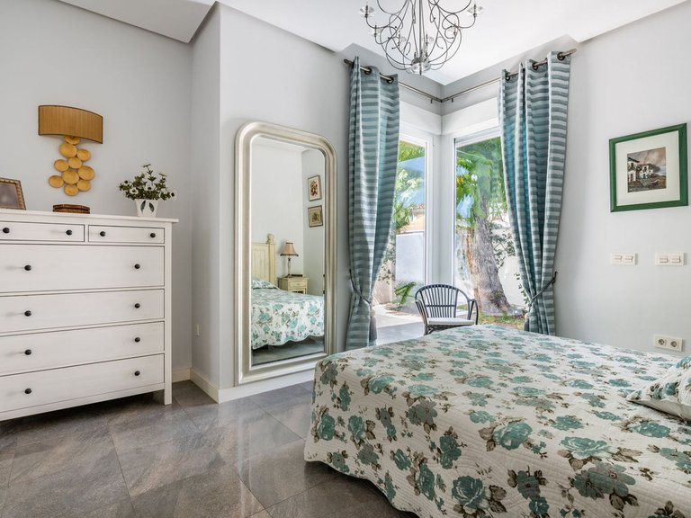 Villa for Sale in Marbella, Malaga 5