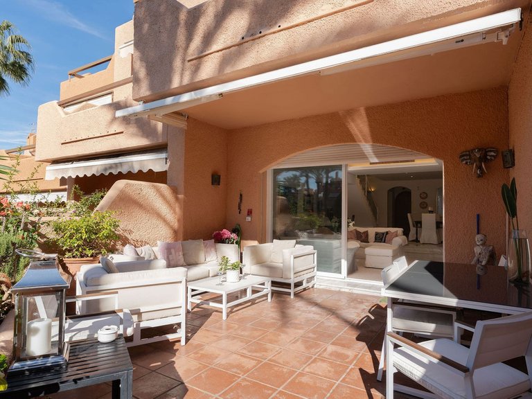 Villa for Sale in Nueva Andalucía, Malaga 11