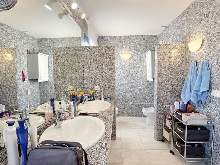 Apartment for Sale in Marbella, Malaga 23