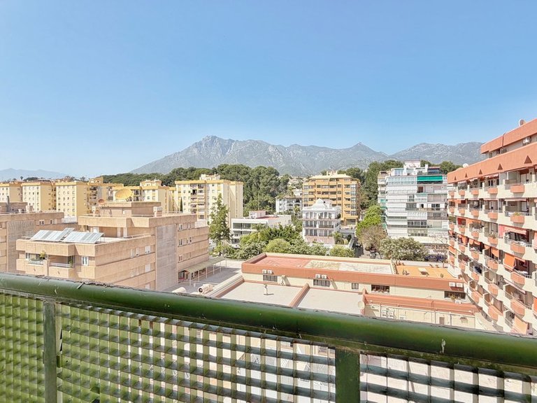 Apartment for Sale in Marbella, Malaga 29